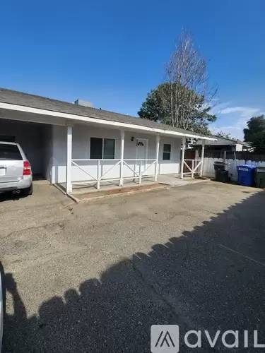 Main picture of 826 River Rd
