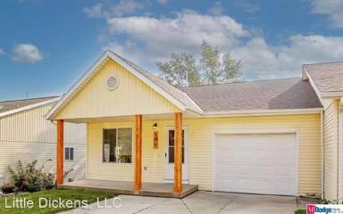Main picture of 906 S 1st St