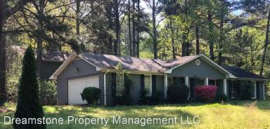 Main picture of 2094 Valley Woods Dr