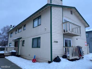 Main picture of 1708 Russian Jack Dr