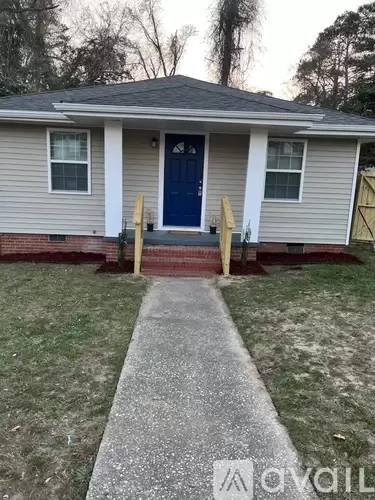 Main picture of 404 Trinity Dr