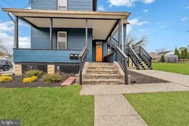 Main picture of 4610 White Ave