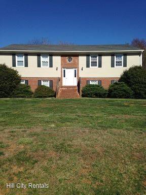 Main picture of 33 Moss Creek Dr