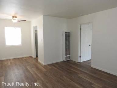Main picture of 737 1/2 Ensenada Ct