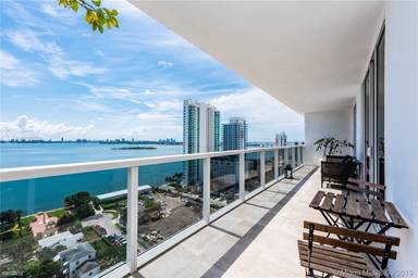 Main picture of Bay House Miami