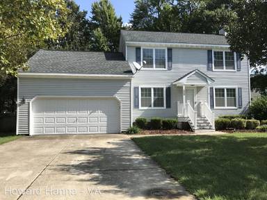 Main picture of 1009 Deerwood Dr