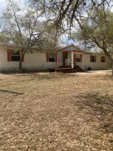 Main picture of 475 Lake Forest Rd