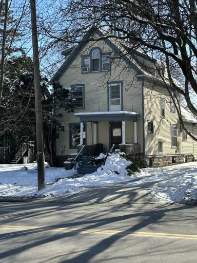 Main picture of 725 W Huron St