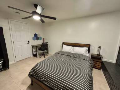 Main picture of 1939 Candace Ln SE