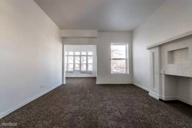 Main picture of 10901 S Vernon Ave