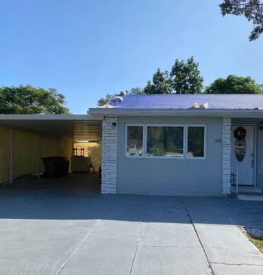 Main picture of 129 Dahlia Dr