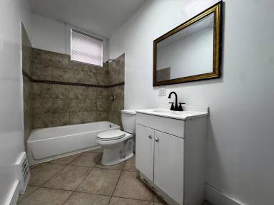 Main picture of 395 E 152nd St