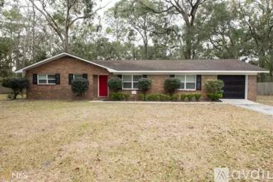 Main picture of 831 Devon Dr