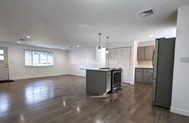 Main picture of 564 Hartke Loop