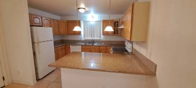 Main picture of 651 Ponahawai St
