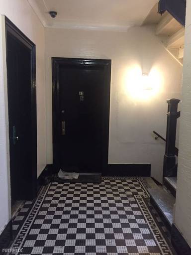 Main picture of 1077 New York Ave