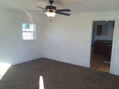 Main picture of 910 Lane Ave