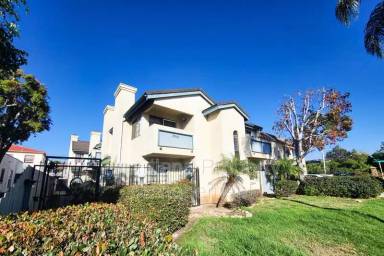 Main picture of 4166 Monroe Ave