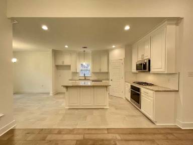 Main picture of 25279 Burlington Dr