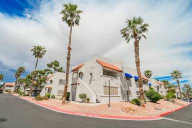 Main picture of Spring Oaks 3