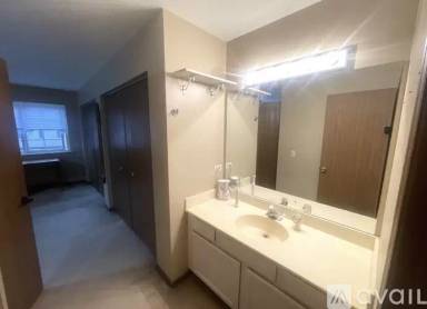 Main picture of 434 Village Creek Dr