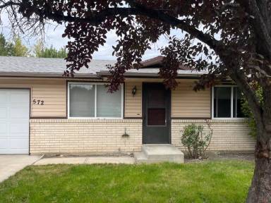 Main picture of 568 Dawn Ct