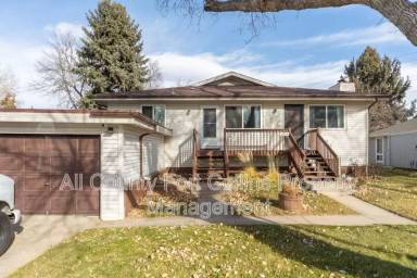 Main picture of 2812 Parklake Dr