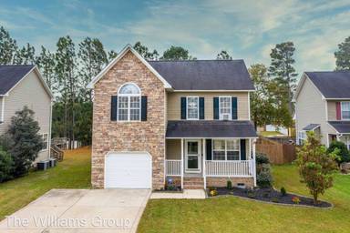 Main picture of 1612 Silver Ridge Ct