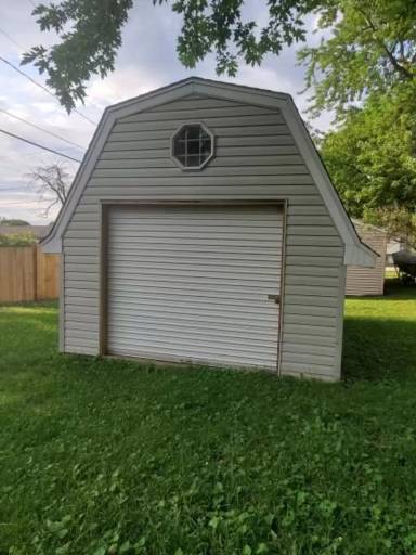 Main picture of 703 5th St