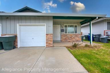 Main picture of 4617 Cyclamen Way