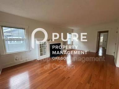 Main picture of 2825 NE 27th Ave