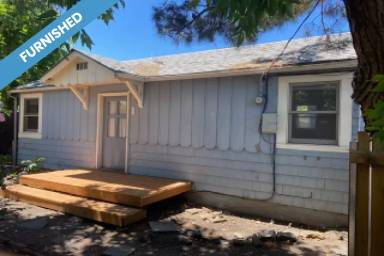 Main picture of 272 N 1st St