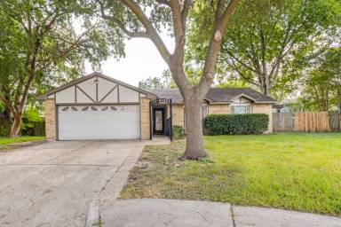 Main picture of 7331 Mundare Ln