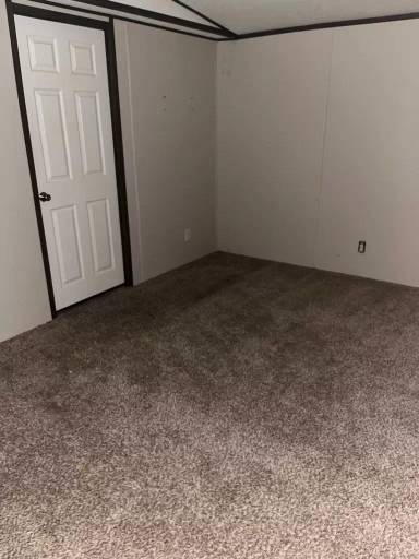 Main picture of 131 Country Oaks St