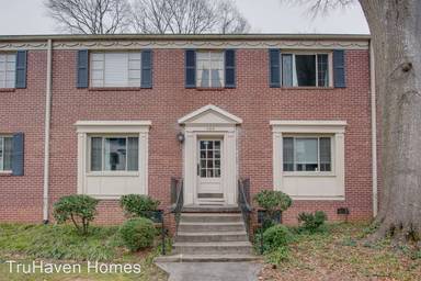 Main picture of 125 Northern Ave