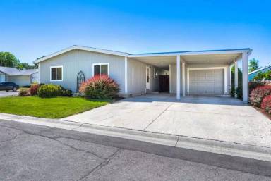 Main picture of 595 S Gamay Ln