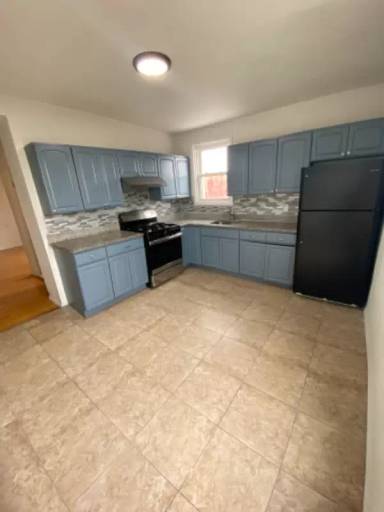 Main picture of 244 Princeton Ave