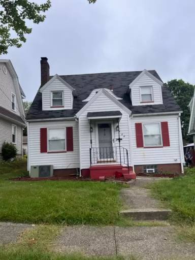Main picture of 808 Young St