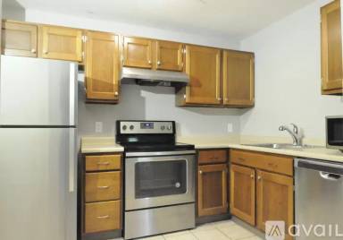 Main picture of 2 Bristol Ct