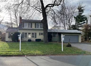 Main picture of 29 Englewood Ave