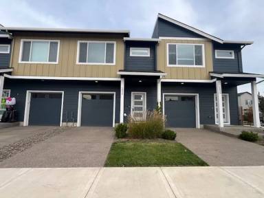 Main picture of 2896 S Nectarine St