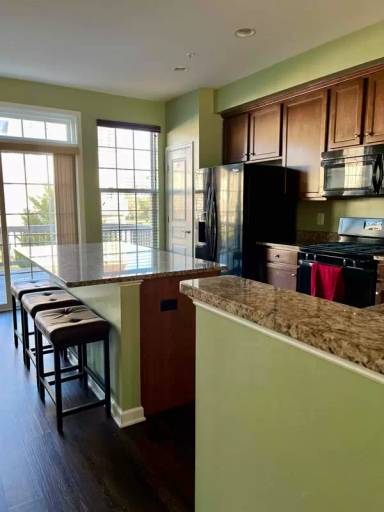 Main picture of 23141 Foxglove Way
