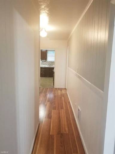 Main picture of 1400 Wolfe Ave