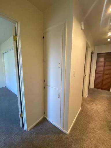 Main picture of 5042 S Corbett Ave