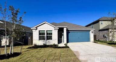 Main picture of 2340 Four Waters Loop