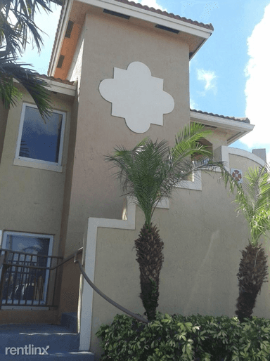 Main picture of 7910 NW 7th St