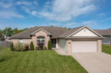 Main picture of 3403 Birdsong Ln