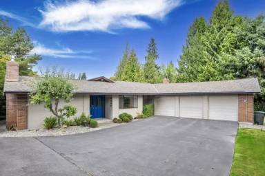 Main picture of 9530 NE 30th St