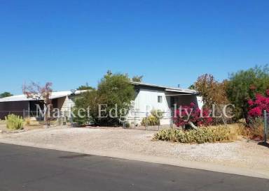 Main picture of 733 S 97th Pl