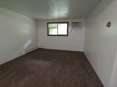 Main picture of 1875 Turner Blvd. - C